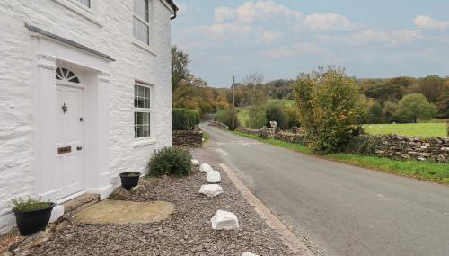 Smithy Cottage at Bowland Bridge - Foto 3