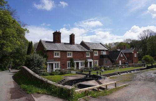 Architect-Designed Rural Cabin - Year Round Retreat - Foto 23