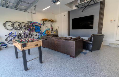 Bright New Home Family Oasis Near the Shore - Foto 44