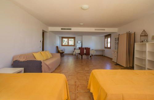 INNOUTHOME Gran casa y piscina torrente - Foto 43