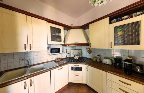 Sicily Authentic Cottage, Outdoor Hot Tub & Century-Old Olive Park, Donna Caterina House - Foto 49
