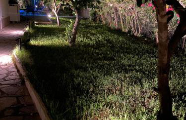 The White Villa - Photo 11