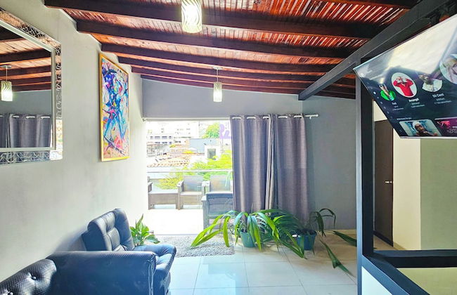 27 PROMO $ 11 Bedrooms with bathrooms Aprtmnt + 2 Jacuzzis and a rooftop pool. @Poblado - Foto $