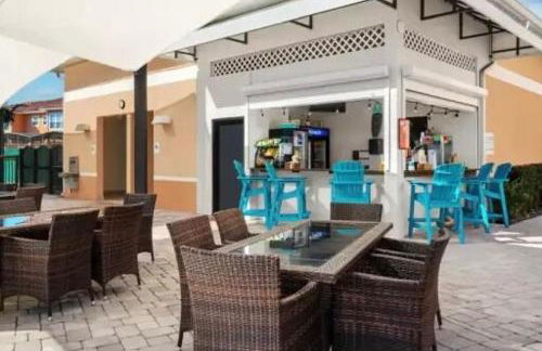 Spacious Family Fun Near Disney, Water Slide, Pool - Foto 37