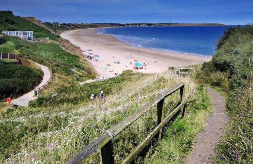 Large Cottage, Beach, Pubs Shops, Netflix, BBQ, Dog Friendly - Foto 37