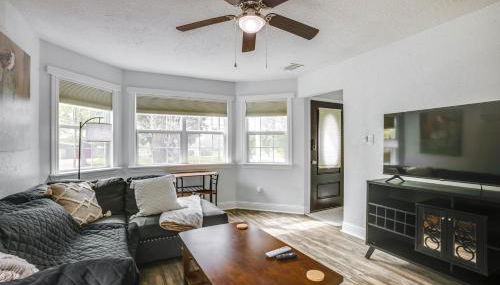 Less Than 1 Mi to Downtown Conroe Charming Apartment - Foto 2