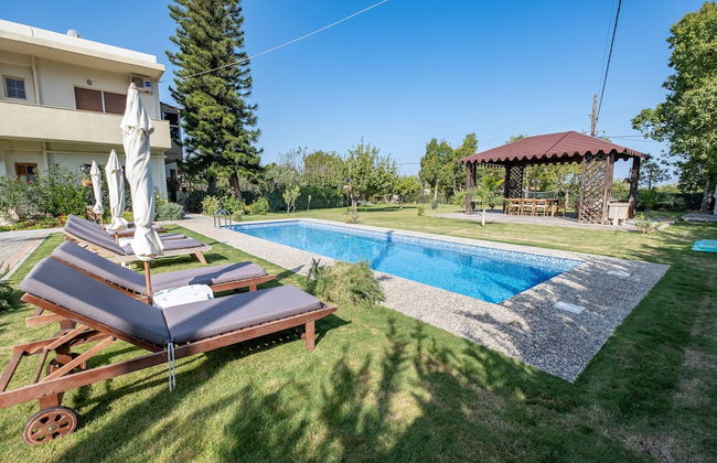 Apartment in Arkadi with swimming pool - Photo 23