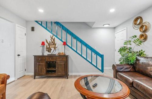 All New! Convenient Location! Sleeps 6 - Foto 7