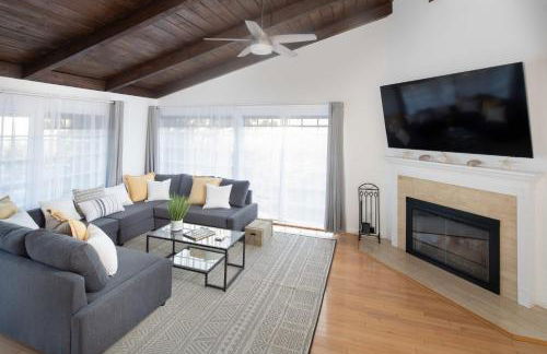 4 Bedroom 2 Bath with Ocean View Hot Tub Parking - Foto 17