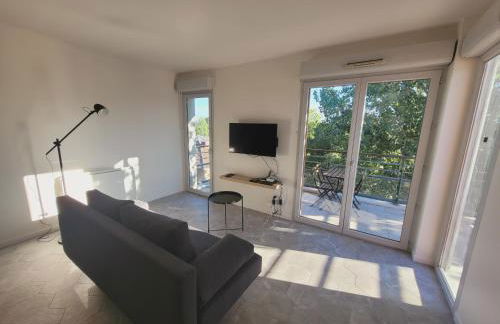 Appartement Moderne & Proche Commodités - Foto 3