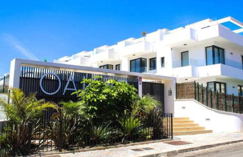 Pass the Keys Casa Ban, Spacious 3 Bedroom Townhouse - Photo 3