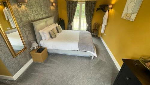 Walnut Tree Cottage Barn - Photo 2