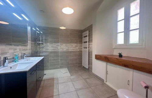 Maison de la Fontaine - Typique - Bourg de Collonges - Foto 3