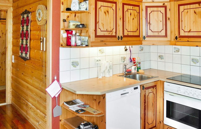 7 Person Holiday Home in Sandane - Foto 8