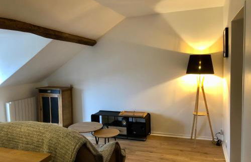 Appartement Cosy 600m Gare - étage 3 - balcon et calme - TV - wifi - Foto 13
