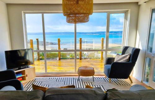 1Rosemount -Marazion - Iconic view of St Michaels Mt, Sea, Beach, 2xParking, Netflix Prime - Foto 1