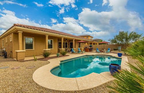 Luxurious villa with pool and spa - Foto 15