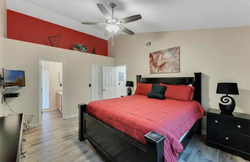 Gorgeous Place Minutes Away from Attractions - Foto 8