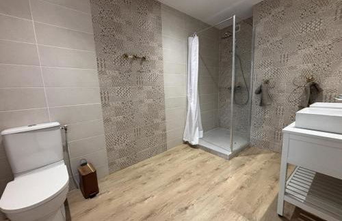 Gîte paisible dans château avec jardin, climatisation - FR-1-489-604 - Foto 13