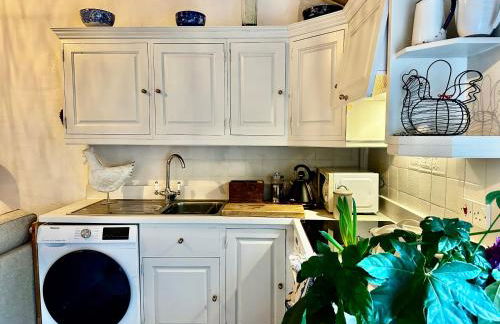 Smugglers Cottage Barn Conversion AONB with Pool & Jacuzzi - Foto 11