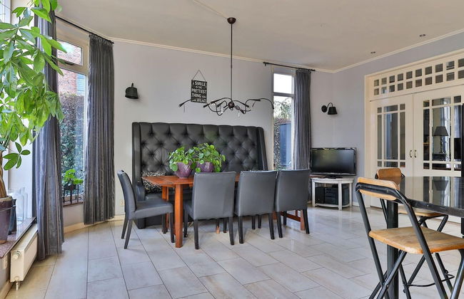 Characteristic House With Wellness in Augustinusga - Foto 26