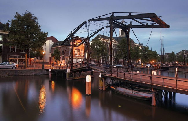 Studio in Canal Villa in the Old Centre Schiedam - Photo 6