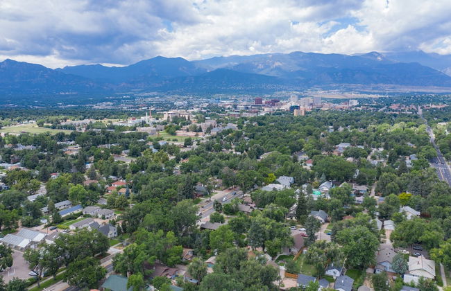 The Olympic Guest House 2 Bdrm Modern Perfection - Photo 24