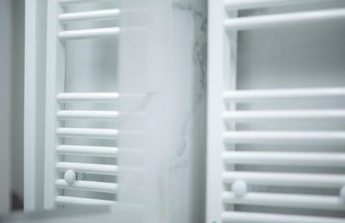 Eclectic Moonstone apartment in Athens - Foto 17