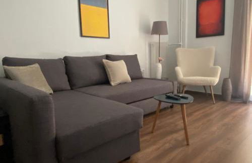 Cozy & Connected, Walk to Culture, Metro in Minutes - Foto 25