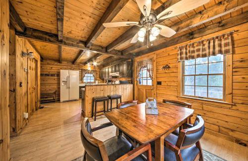 All-Season Sanctuary Steps to Moosehead Lake - Foto 9