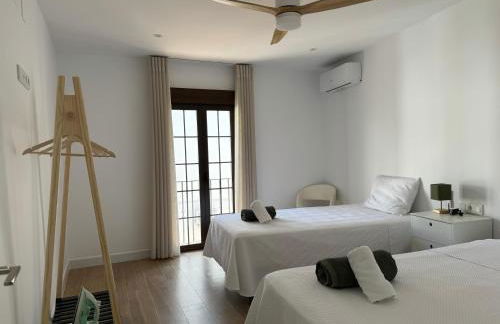 Balcón de los Patios con PARKING - Foto 29