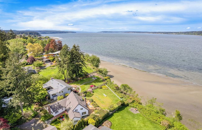 Colonial Bluff House Above the Sea by Avantstay - Foto 1