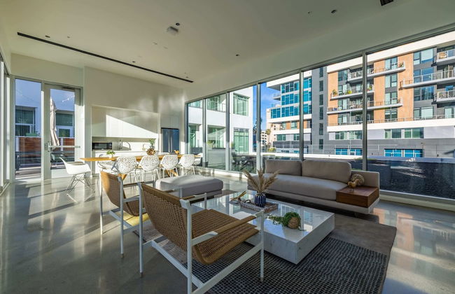 @marbella Lane - Chic 2BR Penthouse w/ Ocean Views - Foto 11