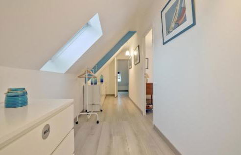 Cozy Home In Quettehou With Wifi - Foto 17