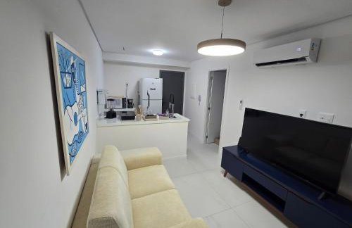 Quarto e sala praia Jaguaribe Salvador - Foto 9