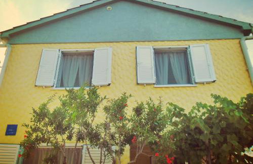 Apartmani Mersol Nin - Foto 1