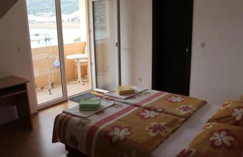 Apartment Ferien apart- für 8 by Interhome - Photo 2