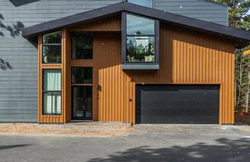 New Luxury Free Standing 4BR 4 and a halfBA Home Obsidian Reserve #146 Priv Hot Tub, 2-Car Garage Great Views - Foto 48