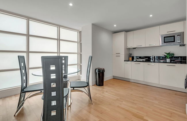 1 Bed Serviced Apartment near Blackfriars - Foto 4
