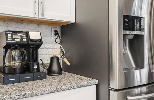 Historic 1790s Old Town Gem 5BR with Parking - Prince Street - Foto 44