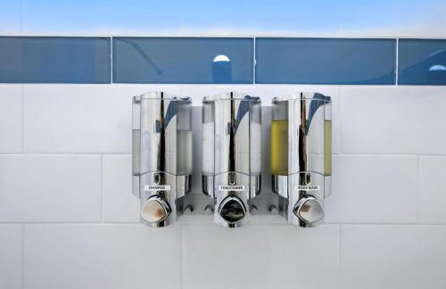 Mt Adams Lookout with Best City View and Parking - Foto 59