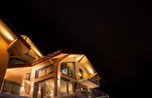Chalets Horizon Blanc - Vue exceptionnelle Loup Blanc -Sauna extérieur Ours des Glaces -5 étoiles - Foto 19