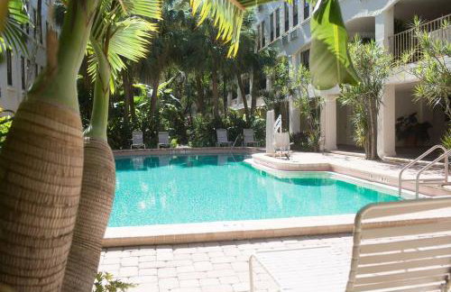 Hemingway Suites at Palm Beach Hotel Island - Photo 26