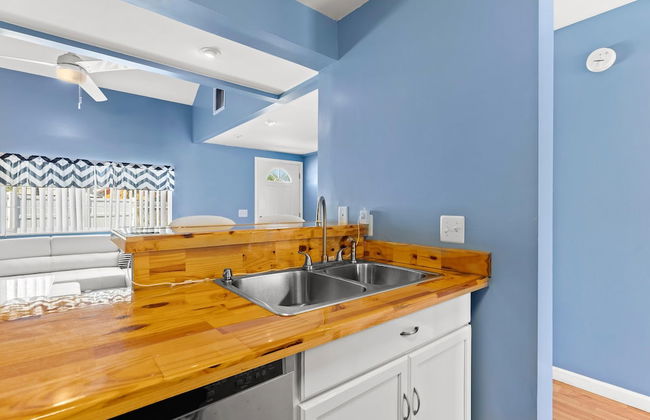 5218 Beach Dr C - Photo 12