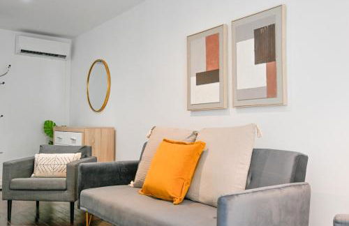 Apartment with Balcony on Calle Santa Engracia Temporal SEN1692 - Foto 25