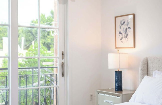 Not Affected by the Fire/modern 5BR Home With Full Amenities & Parking #2 - Foto 17