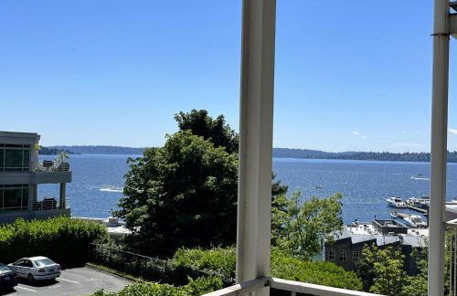 Sunset East 305 - Photo 2