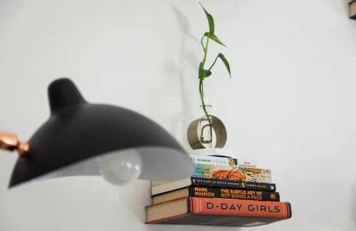 New Beautifully Updated Home with Gameroom! - Foto 61