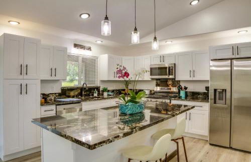 Keaau Getaway with Patio, 3 Mi to Shipman Beach! - Foto 7