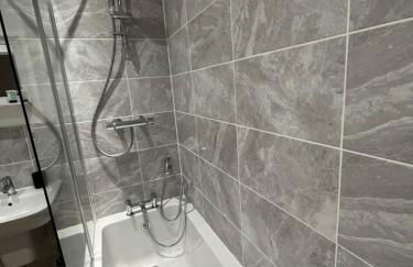 Kingsway House - Spacious 4 Bed Home From Home in Derby - Foto 20